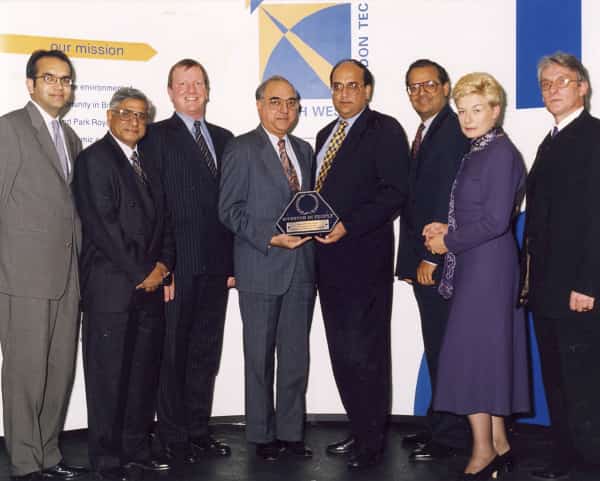 1998 – Bestway’s Investors In People Award